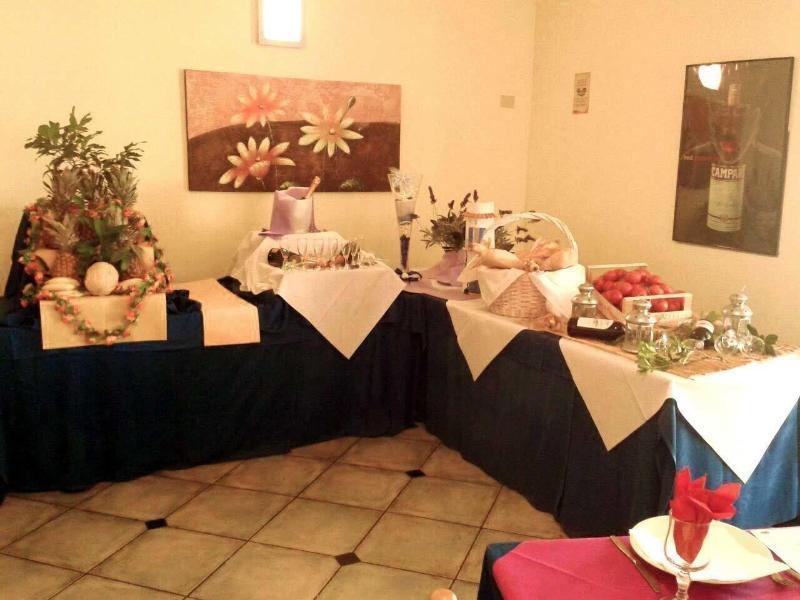 Hotel Caesar Misano Adriatico Εξωτερικό φωτογραφία